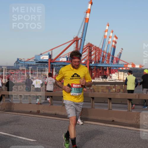 03.10.2024 - Köhlbrandbrückenlauf Matties Gatica Varas http://msf.ph/oto/7146737 03.10.2024 09:42:27 Position 2 1500, 1, 8, 1421, 1522, 7119, 1722 meine-sportfotos.de