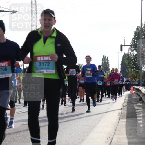 03.10.2024 - Köhlbrandbrückenlauf Luisa Fischer http://msf.ph/oto/7146839 03.10.2024 09:22:06 Position 3 3379, 3706, 3172, 3031, 3559, 2296 meine-sportfotos.de