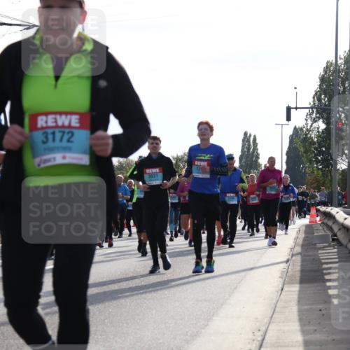 03.10.2024 - Köhlbrandbrückenlauf Luisa Fischer http://msf.ph/oto/7146851 03.10.2024 09:22:06 Position 3 3706, 2925, 3172, 3031, 12, 2296 meine-sportfotos.de