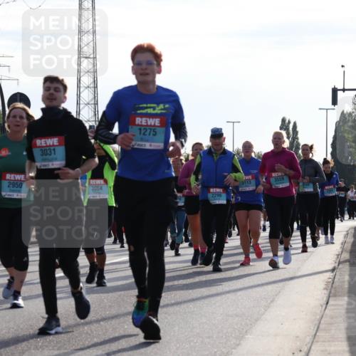 03.10.2024 - Köhlbrandbrückenlauf Luisa Fischer http://msf.ph/oto/7146878 03.10.2024 09:22:09 Position 3 2994, 2950, 3031, 3064, 1275, 3113, 3559, 109, 2296, 2343 meine-sportfotos.de