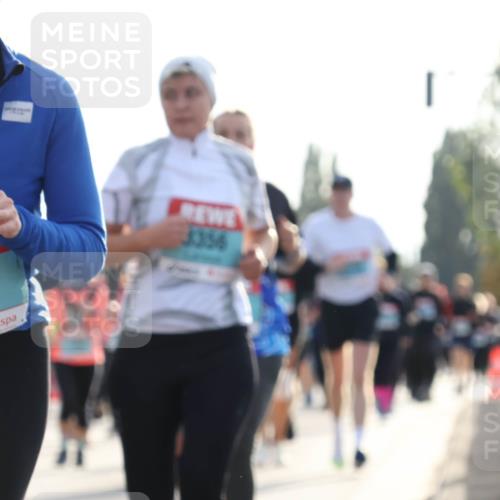 03.10.2024 - Köhlbrandbrückenlauf Luisa Fischer http://msf.ph/oto/7146911 03.10.2024 09:22:21 Position 3 2343, 3356 meine-sportfotos.de