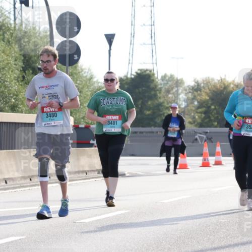 03.10.2024 - Köhlbrandbrückenlauf Luisa Fischer http://msf.ph/oto/7147225 03.10.2024 09:25:00 Position 3 29, 2024, 3480, 3481, 3536 meine-sportfotos.de