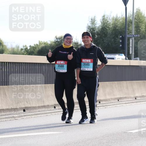 03.10.2024 - Köhlbrandbrückenlauf Luisa Fischer http://msf.ph/oto/7147307 03.10.2024 09:25:46 Position 3 3588, 3585 meine-sportfotos.de