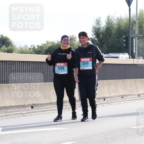03.10.2024 - Köhlbrandbrückenlauf Luisa Fischer http://msf.ph/oto/7147308 03.10.2024 09:25:47 Position 3 3588, 3585 meine-sportfotos.de