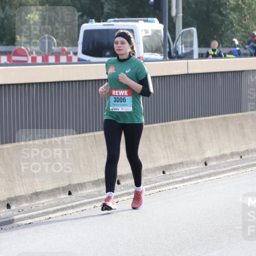 03.10.2024 - Köhlbrandbrückenlauf Luisa Fischer http://msf.ph/oto/7147328 03.10.2024 09:27:46 Position 3 3006 meine-sportfotos.de