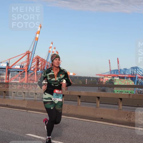 03.10.2024 - Köhlbrandbrückenlauf Matties Gatica Varas http://msf.ph/oto/7147340 03.10.2024 09:43:14 Position 2 2071 meine-sportfotos.de