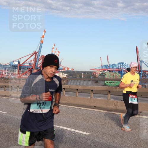 03.10.2024 - Köhlbrandbrückenlauf Matties Gatica Varas http://msf.ph/oto/7147649 03.10.2024 09:43:49 Position 2 1897, 2324 meine-sportfotos.de