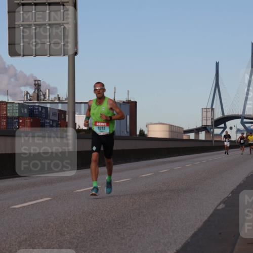 03.10.2024 - Köhlbrandbrückenlauf Luisa Fischer http://msf.ph/oto/7147700 03.10.2024 09:37:53 Position 3 1018 meine-sportfotos.de