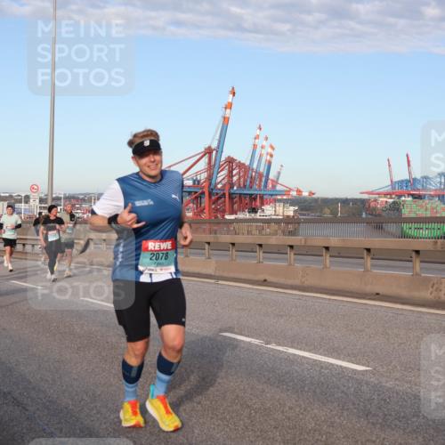 03.10.2024 - Köhlbrandbrückenlauf Matties Gatica Varas http://msf.ph/oto/7147778 03.10.2024 09:44:03 Position 2 1883, 2078 meine-sportfotos.de