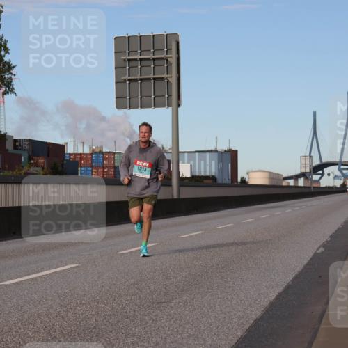 03.10.2024 - Köhlbrandbrückenlauf Luisa Fischer http://msf.ph/oto/7147843 03.10.2024 09:39:04 Position 3 1313 meine-sportfotos.de