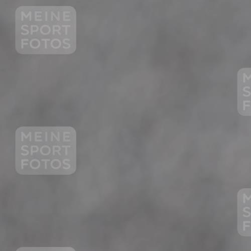 03.10.2024 - Köhlbrandbrückenlauf Luisa Fischer http://msf.ph/oto/7147991 03.10.2024 09:41:47 Position 3  meine-sportfotos.de