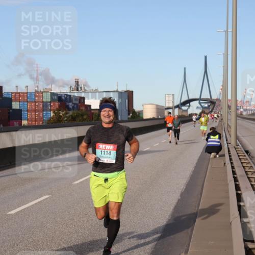 03.10.2024 - Köhlbrandbrückenlauf Luisa Fischer http://msf.ph/oto/7148036 03.10.2024 09:42:51 Position 3 1114 meine-sportfotos.de