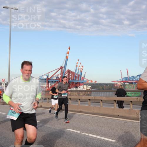 03.10.2024 - Köhlbrandbrückenlauf Matties Gatica Varas http://msf.ph/oto/7148133 03.10.2024 09:44:36 Position 2 1965, 2020 meine-sportfotos.de