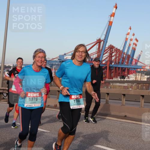 03.10.2024 - Köhlbrandbrückenlauf Matties Gatica Varas http://msf.ph/oto/7148246 03.10.2024 09:44:45 Position 2 1500, 1, 8, 1876, 1798 meine-sportfotos.de