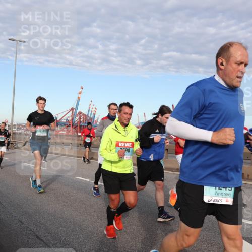 03.10.2024 - Köhlbrandbrückenlauf Matties Gatica Varas http://msf.ph/oto/7148418 03.10.2024 09:45:02 Position 2 2715, 98 meine-sportfotos.de