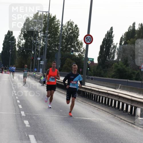 03.10.2024 - Köhlbrandbrückenlauf Miley Keyser http://msf.ph/oto/7155382 03.10.2024 09:09:38 Position 3 1006, 1010, 50 meine-sportfotos.de
