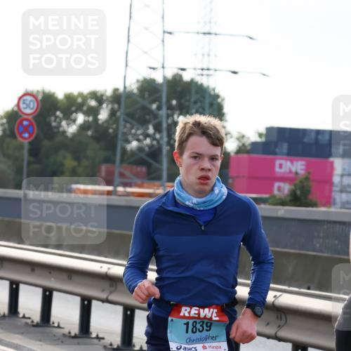 03.10.2024 - Köhlbrandbrückenlauf Miley Keyser http://msf.ph/oto/7155513 03.10.2024 09:10:29 Position 3 50, 1839 meine-sportfotos.de