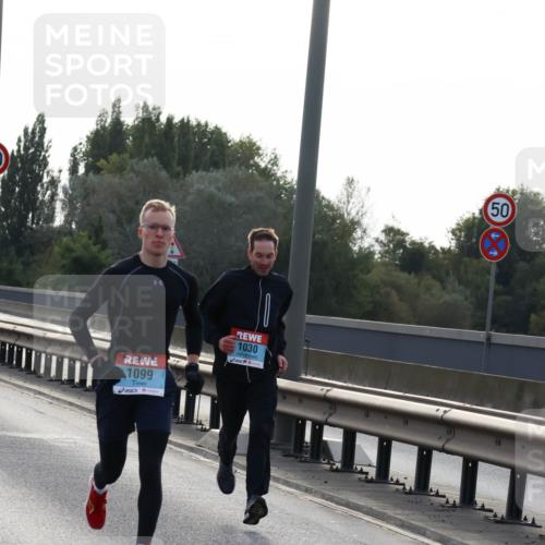 03.10.2024 - Köhlbrandbrückenlauf Miley Keyser http://msf.ph/oto/7155562 03.10.2024 09:10:50 Position 3 1099, 1030, 50 meine-sportfotos.de