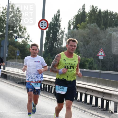 03.10.2024 - Köhlbrandbrückenlauf Miley Keyser http://msf.ph/oto/7155580 03.10.2024 09:10:58 Position 3 50, 50, 100, 1074, 1042, 150 meine-sportfotos.de