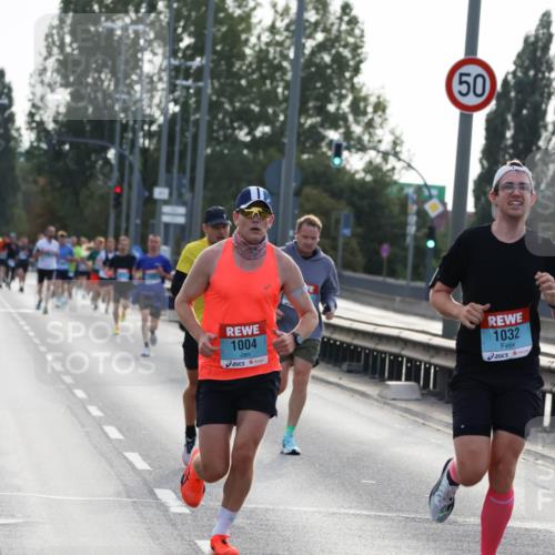 03.10.2024 - Köhlbrandbrückenlauf Miley Keyser http://msf.ph/oto/7155614 03.10.2024 09:11:06 Position 3 1004, 50, 50, 1032 meine-sportfotos.de