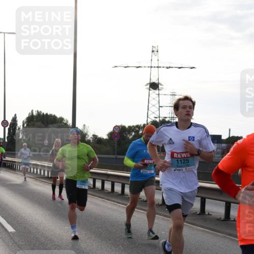 03.10.2024 - Köhlbrandbrückenlauf Miley Keyser http://msf.ph/oto/7155709 03.10.2024 09:11:39 Position 3 50, 1005, 213, 1125 meine-sportfotos.de