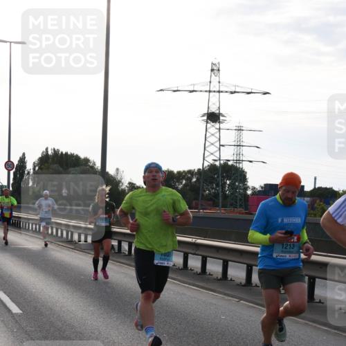 03.10.2024 - Köhlbrandbrückenlauf Miley Keyser http://msf.ph/oto/7155712 03.10.2024 09:11:40 Position 3 1027, 1005, 1213 meine-sportfotos.de