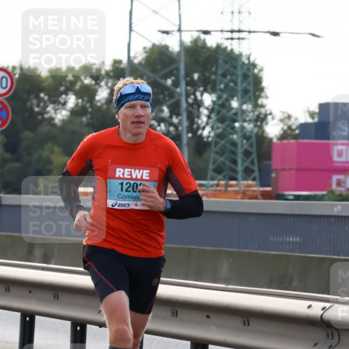03.10.2024 - Köhlbrandbrückenlauf Miley Keyser http://msf.ph/oto/7155805 03.10.2024 09:12:05 Position 3 120 meine-sportfotos.de