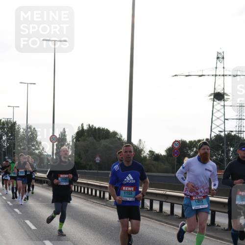 03.10.2024 - Köhlbrandbrückenlauf Miley Keyser http://msf.ph/oto/7155847 03.10.2024 09:12:13 Position 3 50, 2097, 1155, 1423, 1316 meine-sportfotos.de