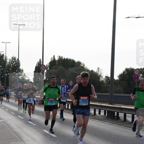 03.10.2024 - Köhlbrandbrückenlauf Miley Keyser http://msf.ph/oto/7155856 03.10.2024 09:12:17 Position 3 1129, 1021, 1015, 50 meine-sportfotos.de