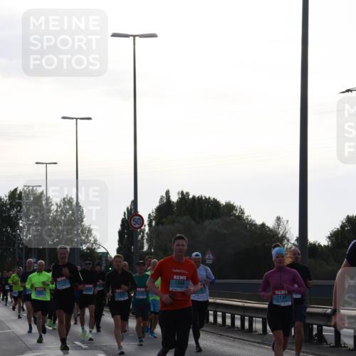 03.10.2024 - Köhlbrandbrückenlauf Miley Keyser http://msf.ph/oto/7155934 03.10.2024 09:12:36 Position 3 1482, 1172, 1308, 1202, 1131 meine-sportfotos.de