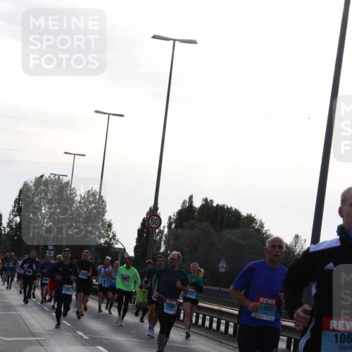 03.10.2024 - Köhlbrandbrückenlauf Miley Keyser http://msf.ph/oto/7156004 03.10.2024 09:12:50 Position 3 1083, 1089, 1493, 1327, 106 meine-sportfotos.de