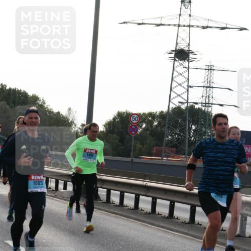 03.10.2024 - Köhlbrandbrückenlauf Miley Keyser http://msf.ph/oto/7156031 03.10.2024 09:12:57 Position 3 50, 1083, 1496, 7006 meine-sportfotos.de