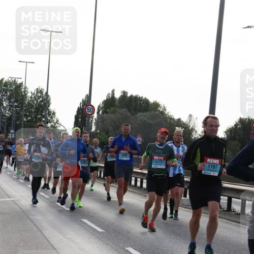 03.10.2024 - Köhlbrandbrückenlauf Miley Keyser http://msf.ph/oto/7156041 03.10.2024 09:12:58 Position 3 50, 1349, 1343, 1206, 1161, 1512, 1197 meine-sportfotos.de