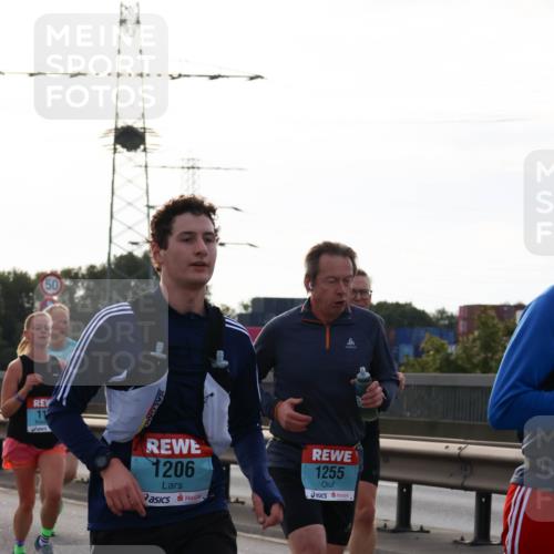 03.10.2024 - Köhlbrandbrückenlauf Miley Keyser http://msf.ph/oto/7156069 03.10.2024 09:13:04 Position 3 1206, 1255 meine-sportfotos.de