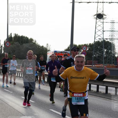 03.10.2024 - Köhlbrandbrückenlauf Miley Keyser http://msf.ph/oto/7156078 03.10.2024 09:13:10 Position 3 50, 222, 1416, 1270, 50, 116, 1417 meine-sportfotos.de