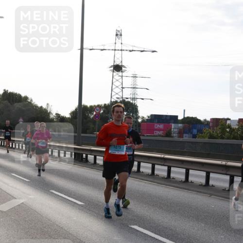 03.10.2024 - Köhlbrandbrückenlauf Miley Keyser http://msf.ph/oto/7156136 03.10.2024 09:13:21 Position 3 50, 1075, 468 meine-sportfotos.de