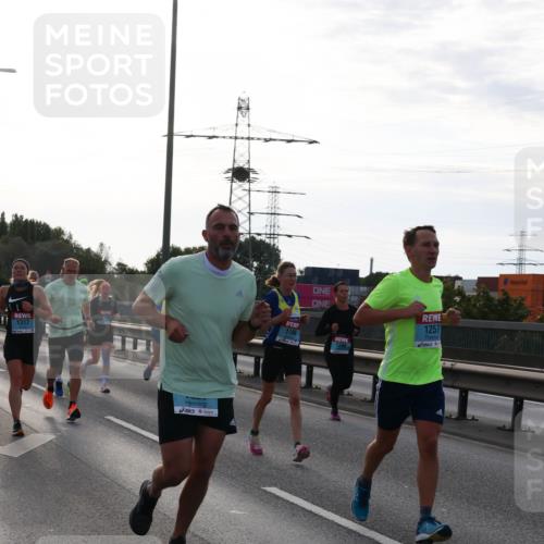 03.10.2024 - Köhlbrandbrückenlauf Miley Keyser http://msf.ph/oto/7156158 03.10.2024 09:13:27 Position 3 1317, 1257, 1189, 1229 meine-sportfotos.de