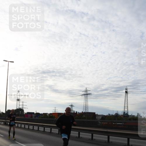 03.10.2024 - Köhlbrandbrückenlauf Miley Keyser http://msf.ph/oto/7156268 03.10.2024 09:13:49 Position 3  meine-sportfotos.de