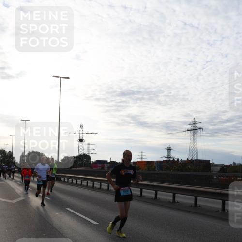 03.10.2024 - Köhlbrandbrückenlauf Miley Keyser http://msf.ph/oto/7156271 03.10.2024 09:13:51 Position 3 1630 meine-sportfotos.de