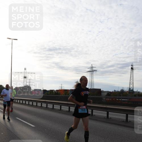 03.10.2024 - Köhlbrandbrückenlauf Miley Keyser http://msf.ph/oto/7156274 03.10.2024 09:13:51 Position 3 1630 meine-sportfotos.de