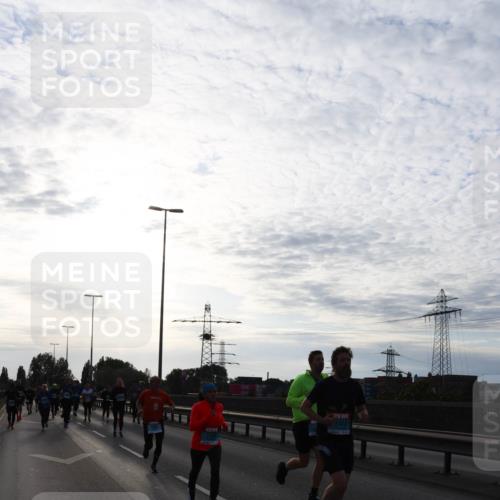 03.10.2024 - Köhlbrandbrückenlauf Miley Keyser http://msf.ph/oto/7156285 03.10.2024 09:13:53 Position 3 1333, 1323 meine-sportfotos.de