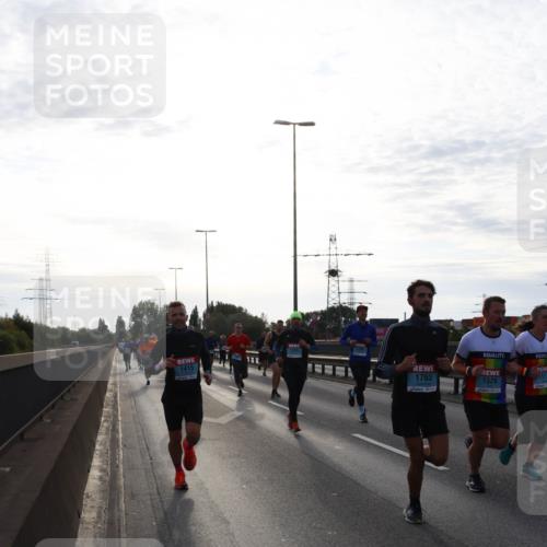 03.10.2024 - Köhlbrandbrückenlauf Miley Keyser http://msf.ph/oto/7156313 03.10.2024 09:14:00 Position 3 1415, 1763, 1520, 1517 meine-sportfotos.de