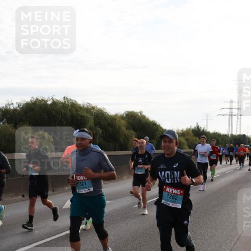 03.10.2024 - Köhlbrandbrückenlauf Miley Keyser http://msf.ph/oto/7156331 03.10.2024 09:14:19 Position 3 1321, 2875, 1262 meine-sportfotos.de