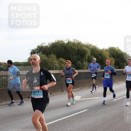 03.10.2024 - Köhlbrandbrückenlauf Miley Keyser http://msf.ph/oto/7156344 03.10.2024 09:14:21 Position 3 1486, 1046, 192, 2875, 1495 meine-sportfotos.de