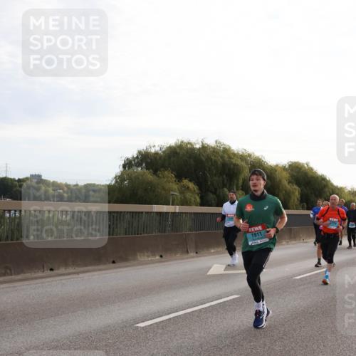 03.10.2024 - Köhlbrandbrückenlauf Miley Keyser http://msf.ph/oto/7156370 03.10.2024 09:14:26 Position 3 1911 meine-sportfotos.de