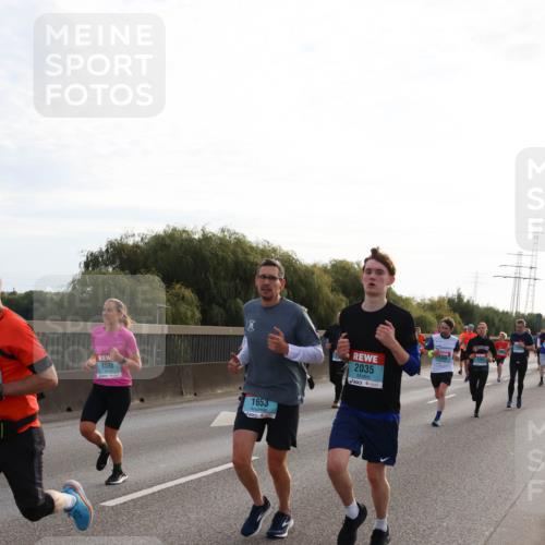 03.10.2024 - Köhlbrandbrückenlauf Miley Keyser http://msf.ph/oto/7156385 03.10.2024 09:14:29 Position 3 1598, 1653, 2035 meine-sportfotos.de