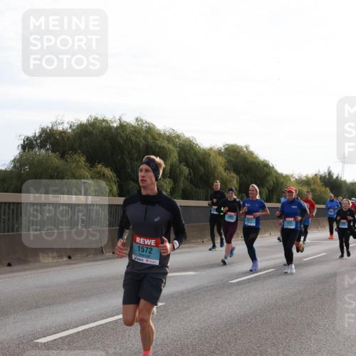 03.10.2024 - Köhlbrandbrückenlauf Miley Keyser http://msf.ph/oto/7156433 03.10.2024 09:14:37 Position 3 1572, 1084, 1411, 1412 meine-sportfotos.de