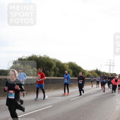 03.10.2024 - Köhlbrandbrückenlauf Miley Keyser http://msf.ph/oto/7156455 03.10.2024 09:14:41 Position 3 1490 meine-sportfotos.de