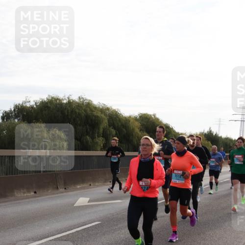 03.10.2024 - Köhlbrandbrückenlauf Miley Keyser http://msf.ph/oto/7156475 03.10.2024 09:14:45 Position 3 1247, 1518, 15 meine-sportfotos.de