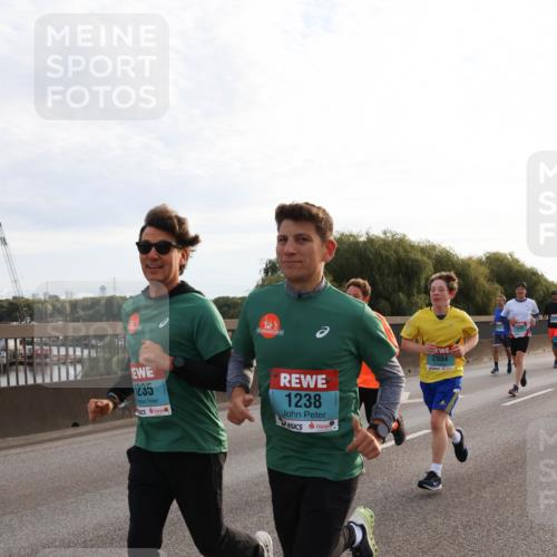 03.10.2024 - Köhlbrandbrückenlauf Miley Keyser http://msf.ph/oto/7156514 03.10.2024 09:14:50 Position 3 235, 45, 1238, 2084 meine-sportfotos.de